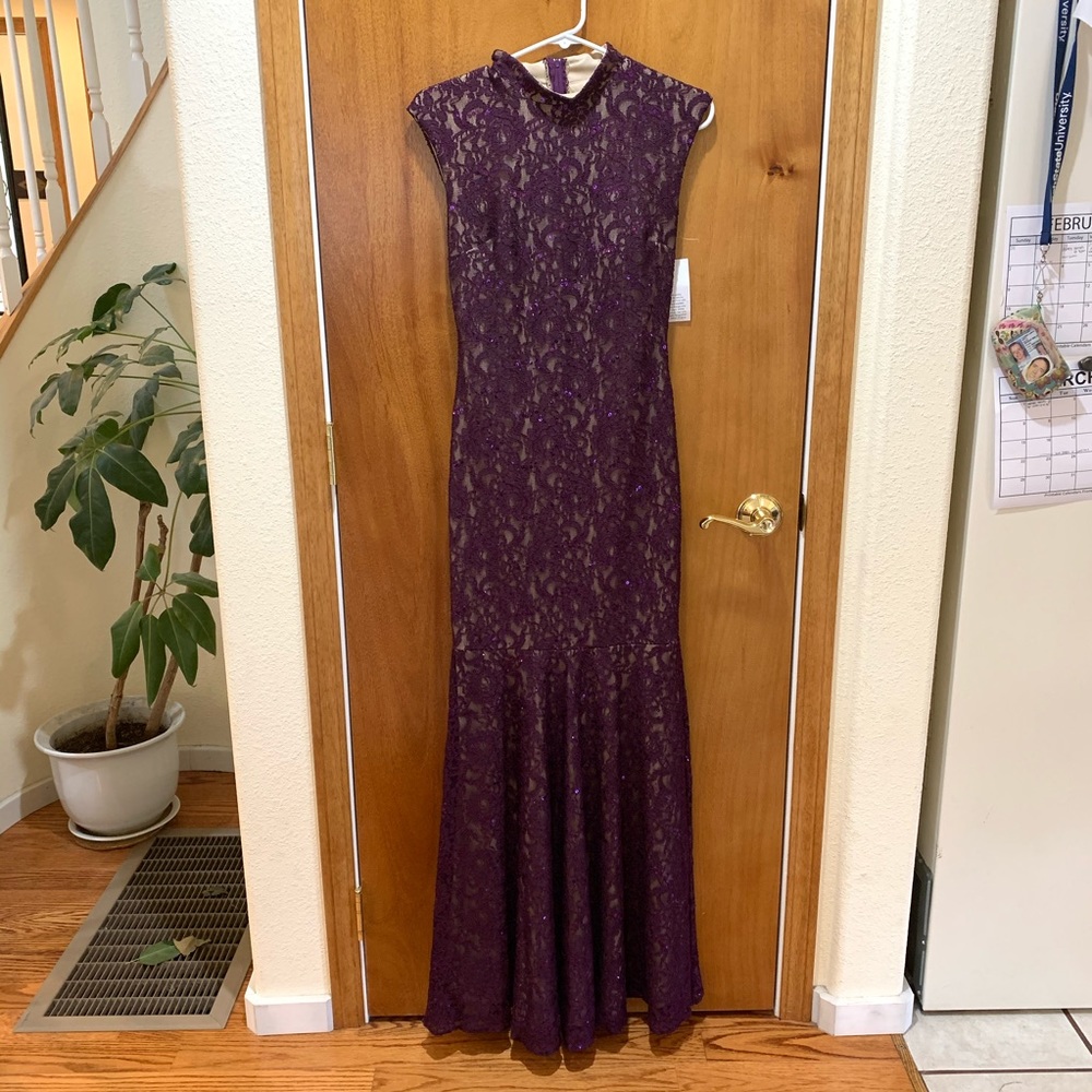 mermaid lace prom dress w cap sleeves